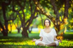 开云体育-绿茵场上的地缘寓言，伊拉克冲垮希腊，佩德里如何成为破局之钥？