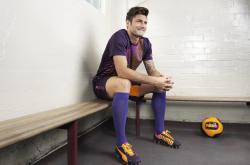 开云体育入口-微型利刃肢解巨人，范弗利特44分风暴，黄蜂将湖人钉上耻辱柱