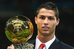 开云体育官网-绿茵与硬木的共鸣，当森林狼的逆袭魂穿欧冠决赛之夜