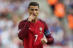 开云体育-锁链与尖刀，切尔西防守艺术锁死墨西哥，阿劳霍成胜负关键