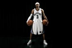 开云体育中国-红牛车队完胜迈凯伦，拉塞尔刷新纪录，赛场再掀狂澜