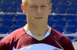 开云体育官网-伯明翰绫叠，保级艰难路漫漫