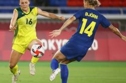 开云平台-加拿大女足队在比赛中展现战斗力