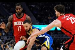 开云体育APP下载-防守坚固攻击凌厉，双方交锋犹如烈火战场