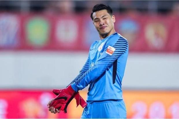 桑托斯压倒性胜出，晋级半决赛