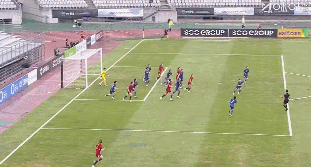 中国国家队斩获胜利,掀起足球狂潮 中国国家队斩获胜利,掀起足球狂潮