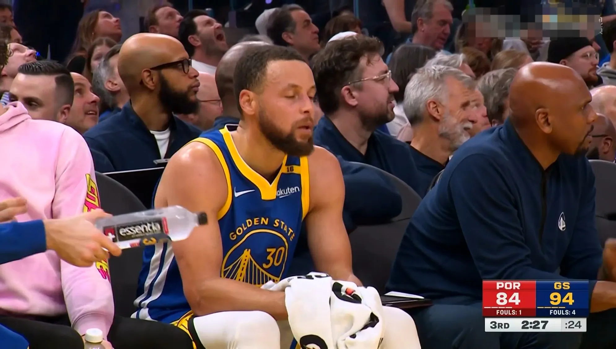 勇士苦战险胜开拓者，晋级西部决赛的简单介绍