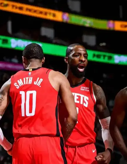 勇士主场惜败,遭遇两连败 勇士主场惜败,遭遇两连败