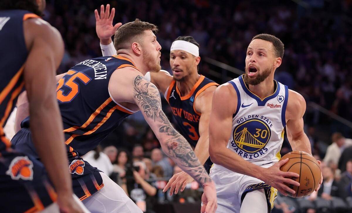 勇士队客场力克圣Antonius马刺 勇士队客场力克圣Antonius马刺