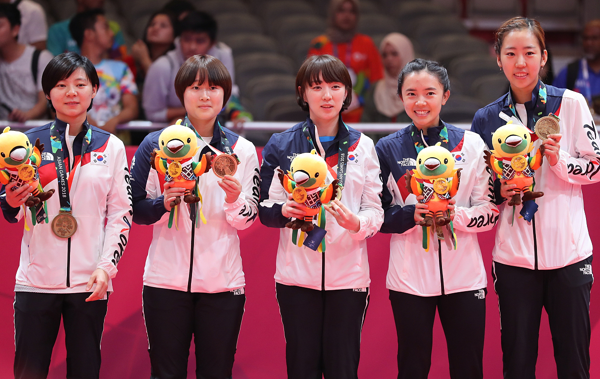 队员在比赛中展现了惊人的体能优势 队员在比赛中展现了惊人的体能优势