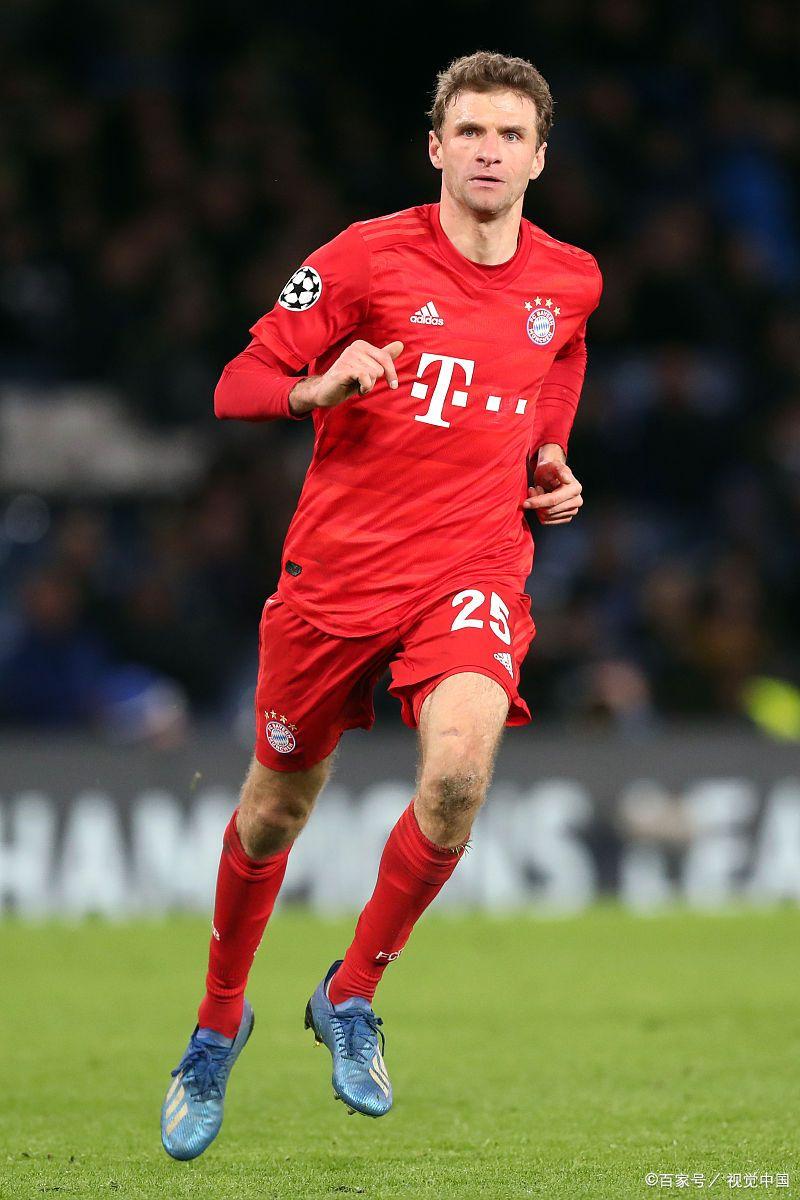 拜仁慕尼黑前锋伤愈，助力联赛争冠的简单介绍