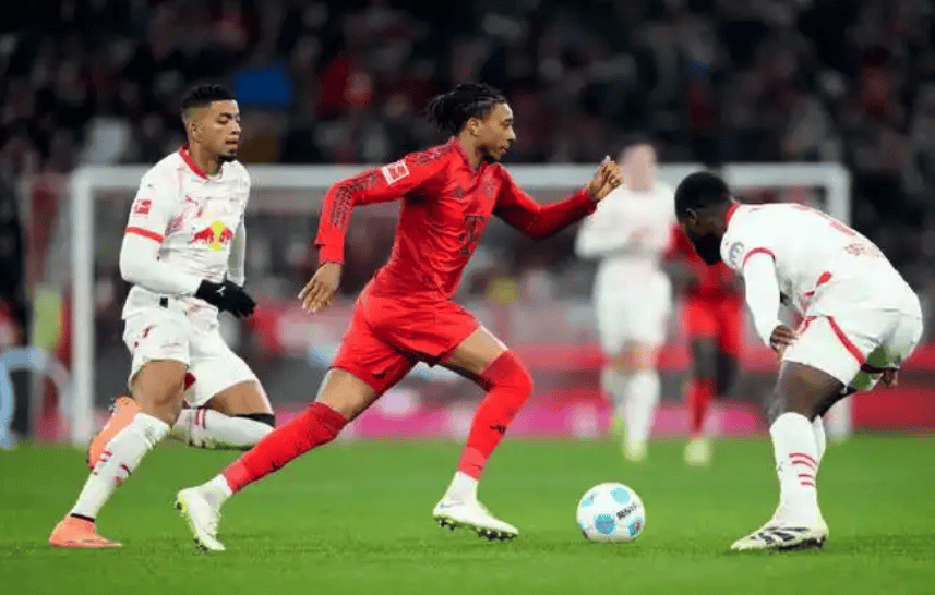 拜仁慕尼黑前锋伤愈，助力联赛争冠的简单介绍