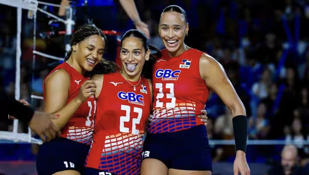 加拿大击败德国进入女排半决赛