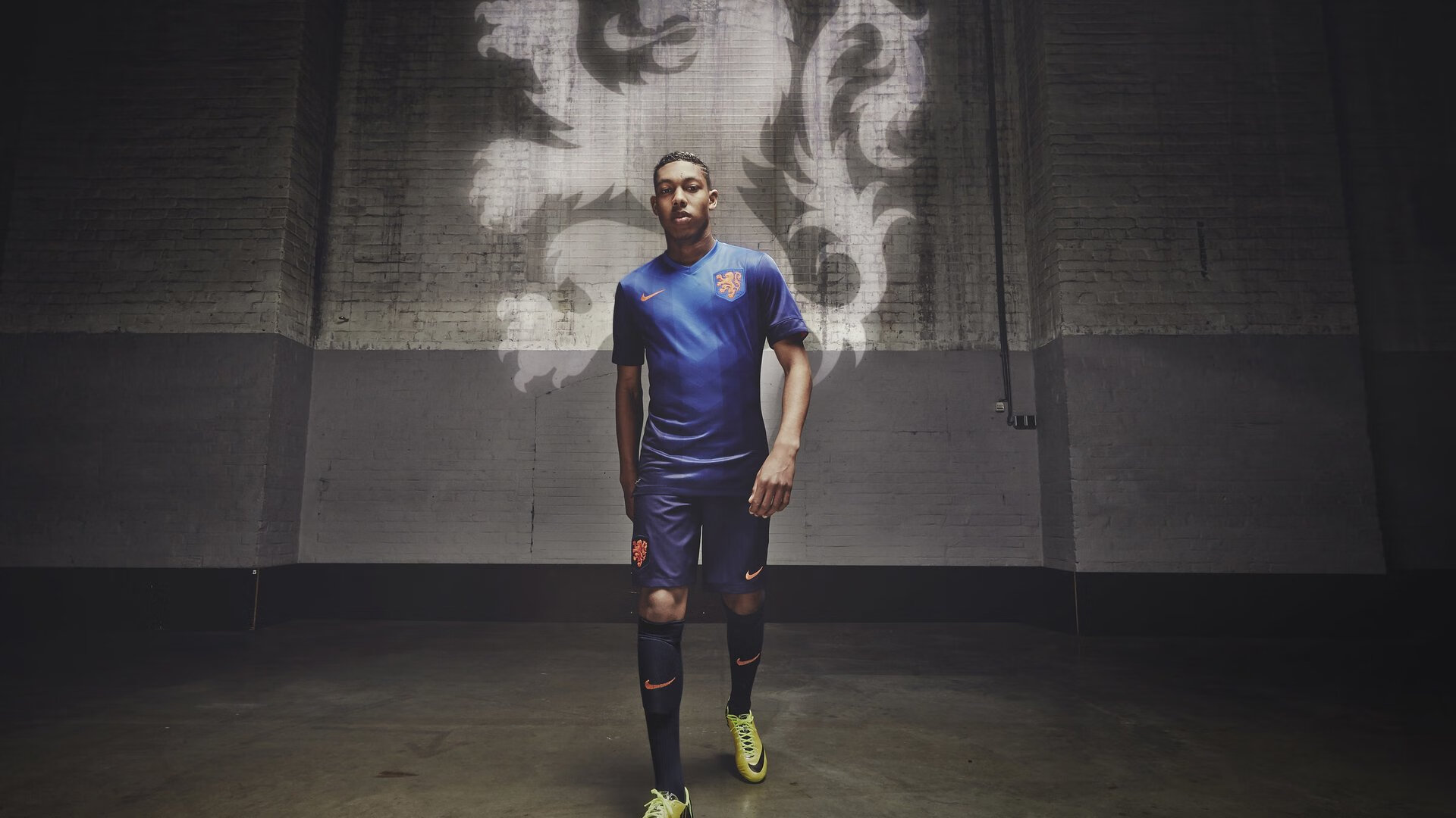 老将的棋盘,当波尔以时间为刃,在维也纳的绿茵上雕刻胜利